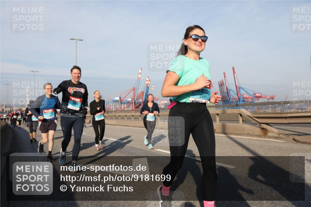 03.10.2025 - Köhlbrandbrückenlauf Yannick Fuchs http://msf.ph/oto/9181699 03.10.2025 08:57:44 Position 2 6, 2681 meine-sportfotos.de
