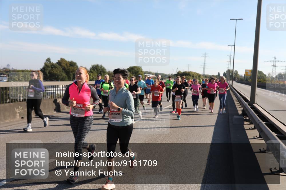 03.10.2025 - Köhlbrandbrückenlauf Yannick Fuchs http://msf.ph/oto/9181709 03.10.2025 11:23:42 Position 3 5922, 5921 meine-sportfotos.de