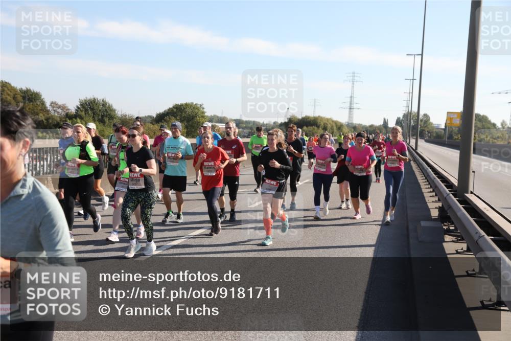 03.10.2025 - Köhlbrandbrückenlauf Yannick Fuchs http://msf.ph/oto/9181711 03.10.2025 11:23:42 Position 3 5470 meine-sportfotos.de
