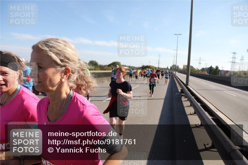 03.10.2025 - Köhlbrandbrückenlauf Yannick Fuchs http://msf.ph/oto/9181761 03.10.2025 11:23:47 Position 3 2021, 2021 meine-sportfotos.de