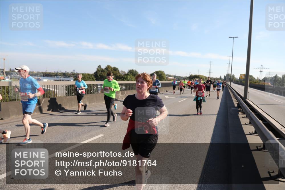 03.10.2025 - Köhlbrandbrückenlauf Yannick Fuchs http://msf.ph/oto/9181764 03.10.2025 11:23:47 Position 3  meine-sportfotos.de