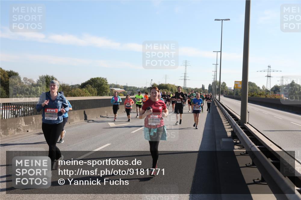 03.10.2025 - Köhlbrandbrückenlauf Yannick Fuchs http://msf.ph/oto/9181771 03.10.2025 11:23:48 Position 3 5344, 6170 meine-sportfotos.de