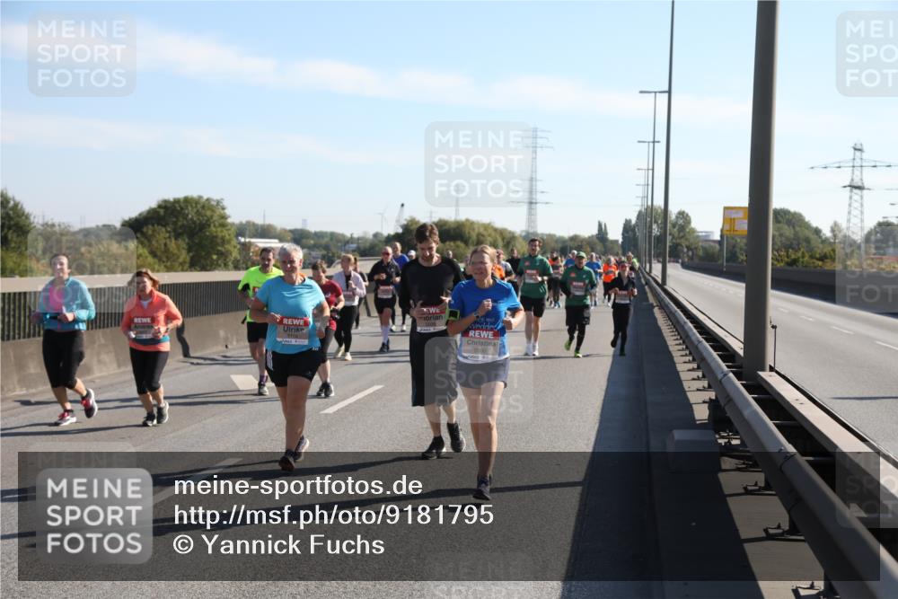 03.10.2025 - Köhlbrandbrückenlauf Yannick Fuchs http://msf.ph/oto/9181795 03.10.2025 11:23:51 Position 3 5500 meine-sportfotos.de