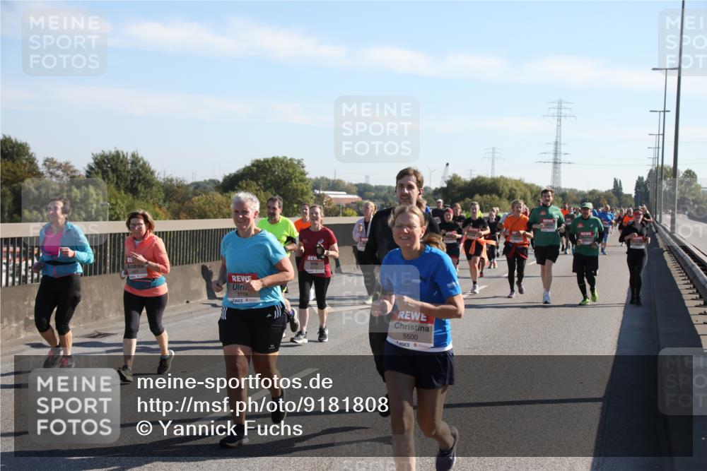 03.10.2025 - Köhlbrandbrückenlauf Yannick Fuchs http://msf.ph/oto/9181808 03.10.2025 11:23:52 Position 3 5179, 5500 meine-sportfotos.de