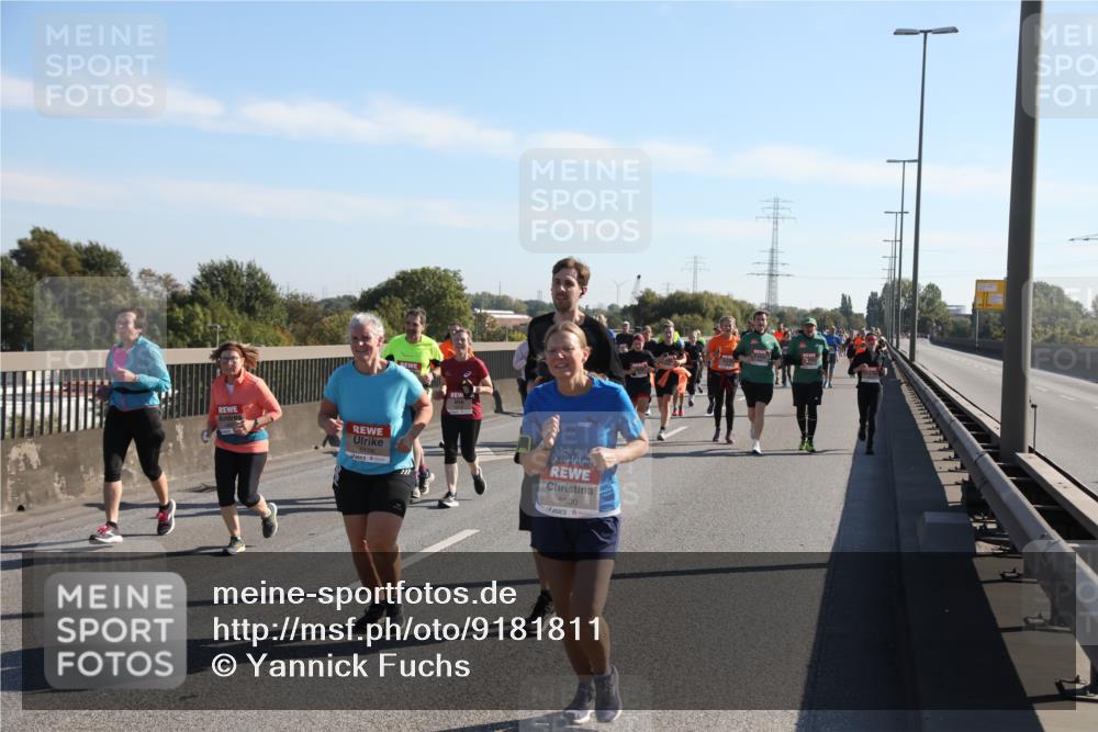 03.10.2025 - Köhlbrandbrückenlauf Yannick Fuchs http://msf.ph/oto/9181811 03.10.2025 11:23:52 Position 3 5179, 5500 meine-sportfotos.de