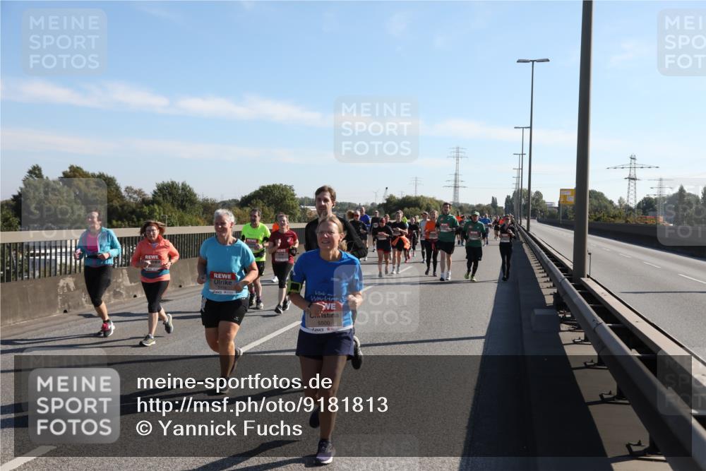 03.10.2025 - Köhlbrandbrückenlauf Yannick Fuchs http://msf.ph/oto/9181813 03.10.2025 11:23:52 Position 3 5500 meine-sportfotos.de