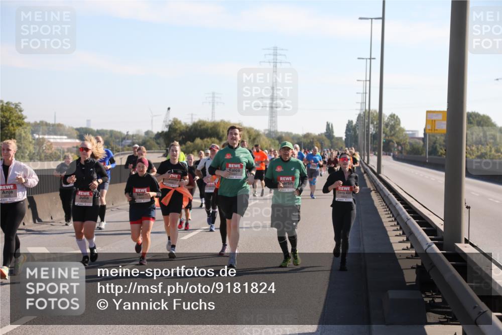 03.10.2025 - Köhlbrandbrückenlauf Yannick Fuchs http://msf.ph/oto/9181824 03.10.2025 11:23:54 Position 3  meine-sportfotos.de