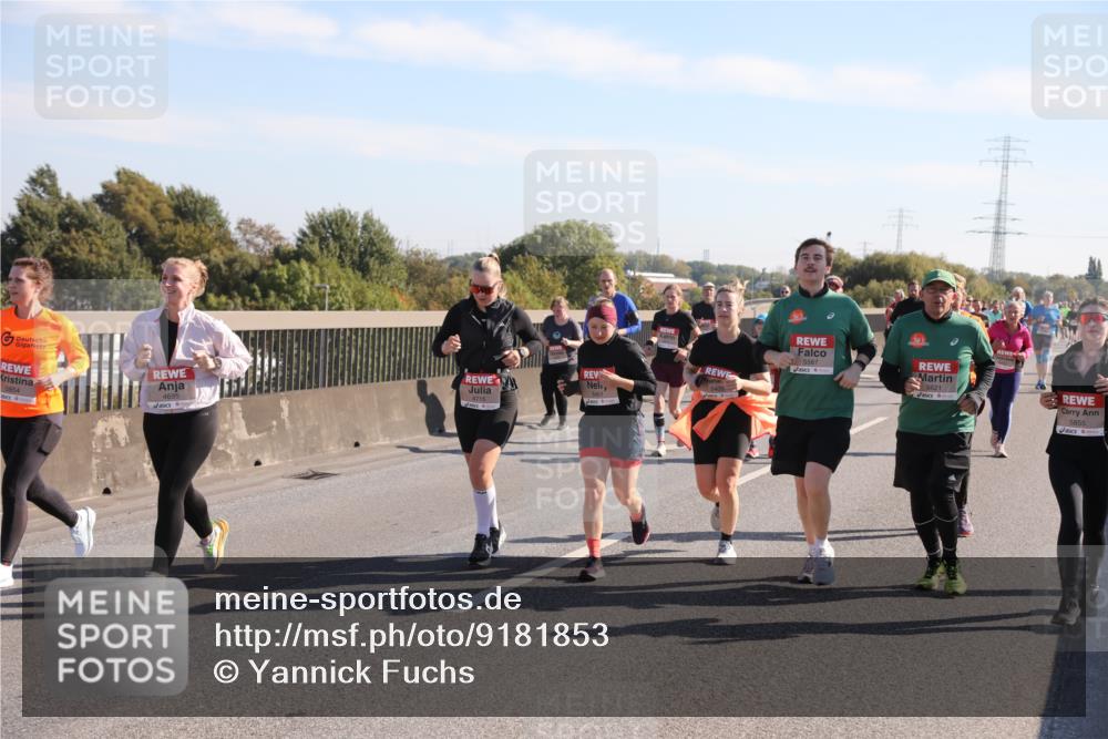 03.10.2025 - Köhlbrandbrückenlauf Yannick Fuchs http://msf.ph/oto/9181853 03.10.2025 11:23:56 Position 3 5854, 4695, 5400, 4715, 5587, 5621, 5855 meine-sportfotos.de