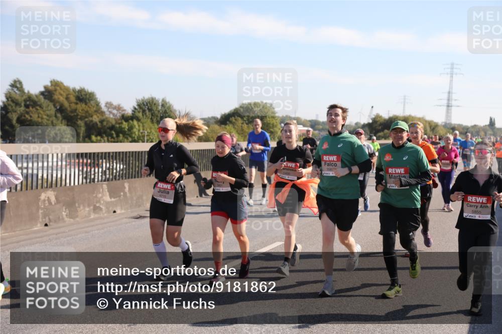 03.10.2025 - Köhlbrandbrückenlauf Yannick Fuchs http://msf.ph/oto/9181862 03.10.2025 11:23:56 Position 3 4715, 5587, 5400, 5855 meine-sportfotos.de