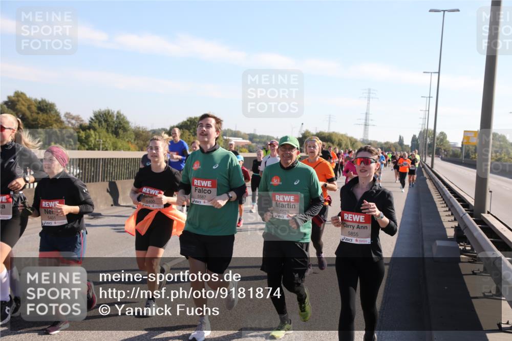 03.10.2025 - Köhlbrandbrückenlauf Yannick Fuchs http://msf.ph/oto/9181874 03.10.2025 11:23:57 Position 3 5401, 5587, 5400, 5621, 5855 meine-sportfotos.de