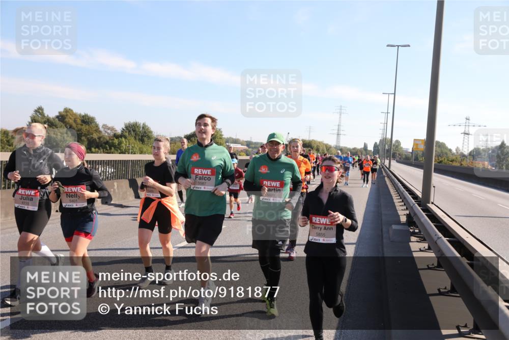 03.10.2025 - Köhlbrandbrückenlauf Yannick Fuchs http://msf.ph/oto/9181877 03.10.2025 11:23:57 Position 3 4715, 5401, 5587, 5621, 5855 meine-sportfotos.de
