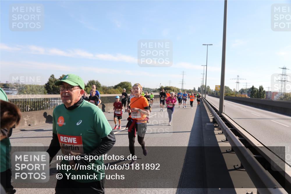 03.10.2025 - Köhlbrandbrückenlauf Yannick Fuchs http://msf.ph/oto/9181892 03.10.2025 11:23:59 Position 3 562 meine-sportfotos.de