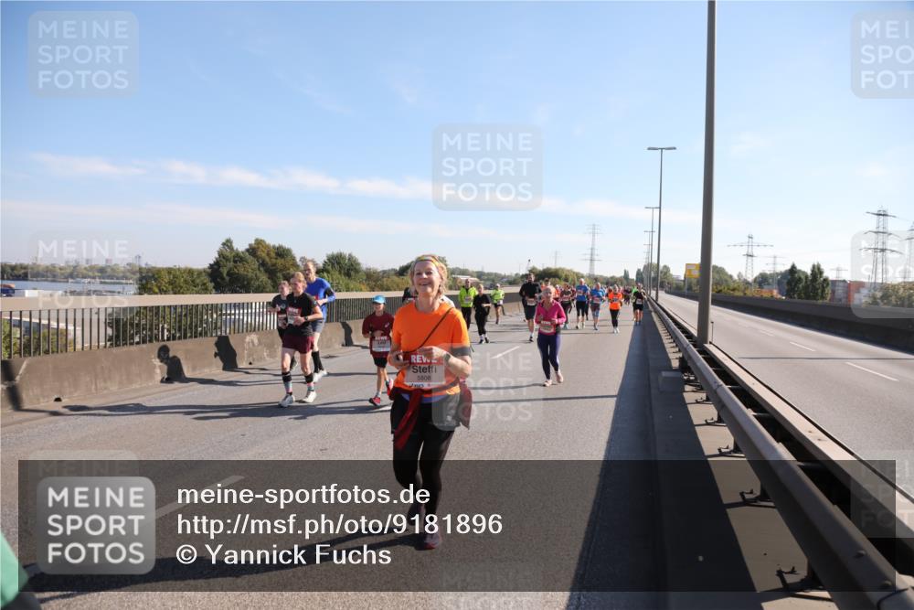 03.10.2025 - Köhlbrandbrückenlauf Yannick Fuchs http://msf.ph/oto/9181896 03.10.2025 11:23:59 Position 3 5808 meine-sportfotos.de