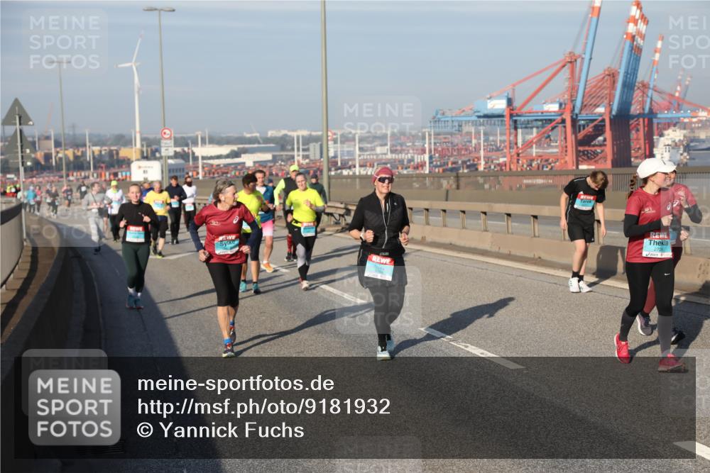 03.10.2025 - Köhlbrandbrückenlauf Yannick Fuchs http://msf.ph/oto/9181932 03.10.2025 08:58:37 Position 2 3784, 2726 meine-sportfotos.de