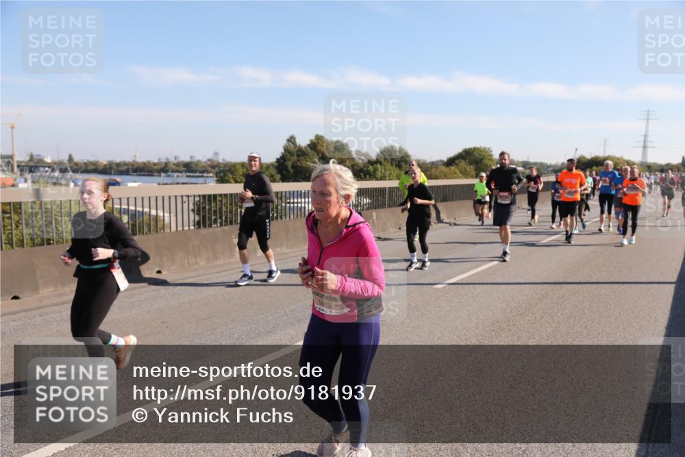 03.10.2025 - Köhlbrandbrückenlauf Yannick Fuchs http://msf.ph/oto/9181937 03.10.2025 11:24:02 Position 3 5413 meine-sportfotos.de