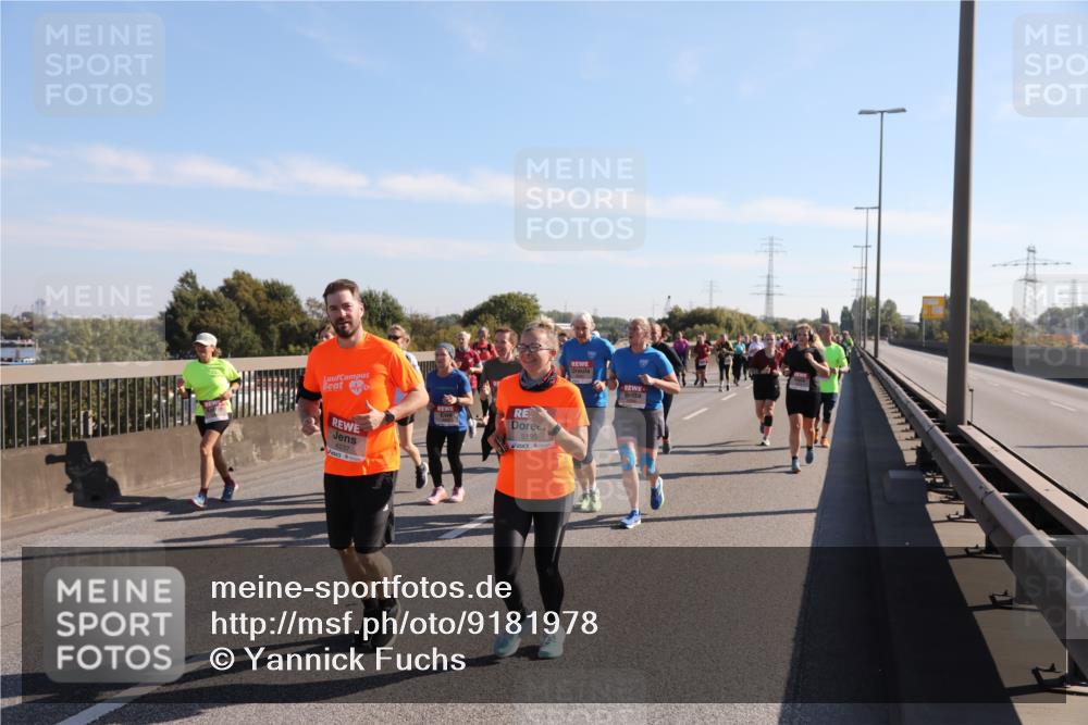 03.10.2025 - Köhlbrandbrückenlauf Yannick Fuchs http://msf.ph/oto/9181978 03.10.2025 11:24:06 Position 3 6237, 5195 meine-sportfotos.de