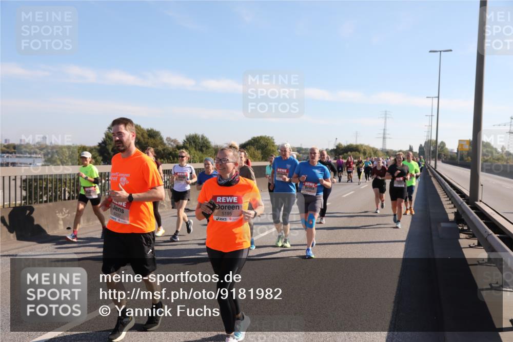 03.10.2025 - Köhlbrandbrückenlauf Yannick Fuchs http://msf.ph/oto/9181982 03.10.2025 11:24:06 Position 3 6237, 5195 meine-sportfotos.de