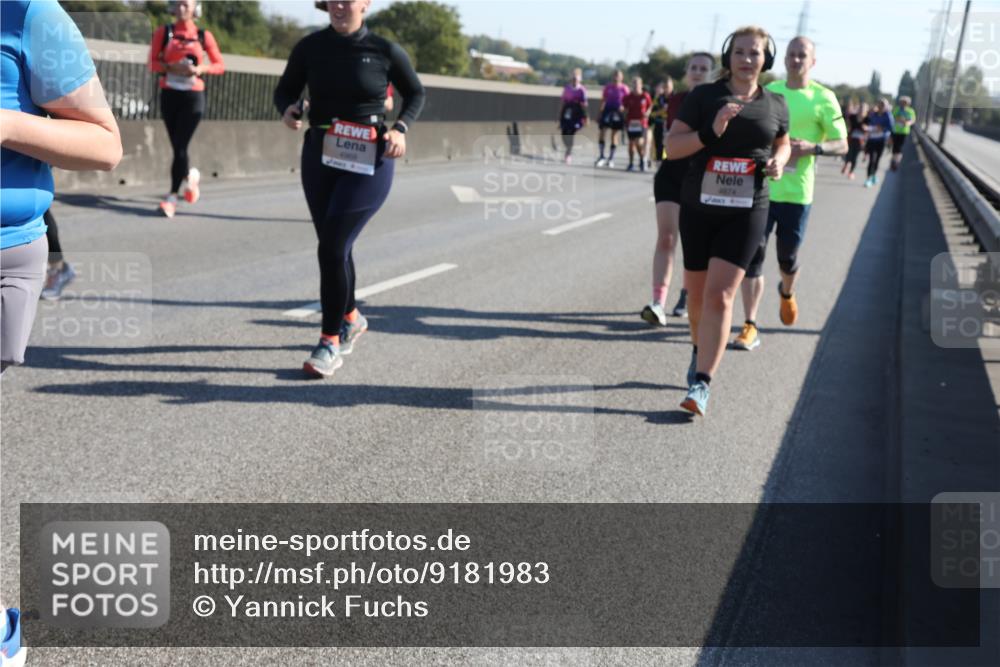 03.10.2025 - Köhlbrandbrückenlauf Yannick Fuchs http://msf.ph/oto/9181983 03.10.2025 11:24:08 Position 3 4674 meine-sportfotos.de
