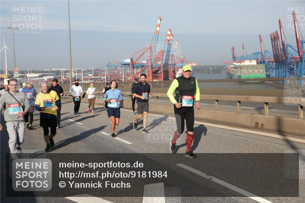 03.10.2025 - Köhlbrandbrückenlauf Yannick Fuchs http://msf.ph/oto/9181984 03.10.2025 08:58:45 Position 2 3771, 3634 meine-sportfotos.de