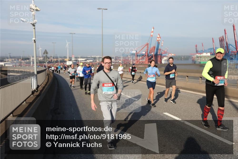 03.10.2025 - Köhlbrandbrückenlauf Yannick Fuchs http://msf.ph/oto/9181995 03.10.2025 08:58:47 Position 2 3771, 634 meine-sportfotos.de