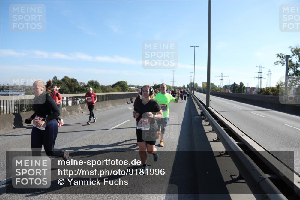 03.10.2025 - Köhlbrandbrückenlauf Yannick Fuchs http://msf.ph/oto/9181996 03.10.2025 11:24:10 Position 3 4674 meine-sportfotos.de