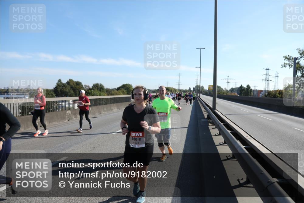 03.10.2025 - Köhlbrandbrückenlauf Yannick Fuchs http://msf.ph/oto/9182002 03.10.2025 11:24:10 Position 3 4674, 5438 meine-sportfotos.de