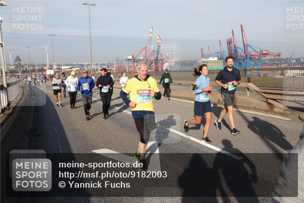 03.10.2025 - Köhlbrandbrückenlauf Yannick Fuchs http://msf.ph/oto/9182003 03.10.2025 08:58:48 Position 2 2518, 2763 meine-sportfotos.de