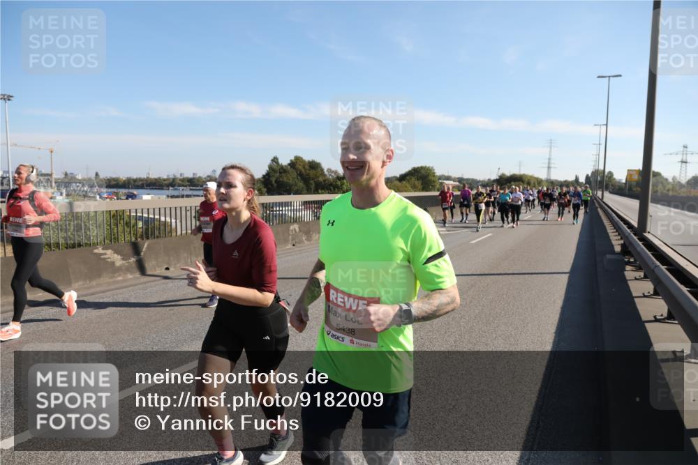 03.10.2025 - Köhlbrandbrückenlauf Yannick Fuchs http://msf.ph/oto/9182009 03.10.2025 11:24:11 Position 3 5438 meine-sportfotos.de