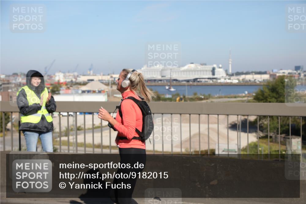 03.10.2025 - Köhlbrandbrückenlauf Yannick Fuchs http://msf.ph/oto/9182015 03.10.2025 11:24:13 Position 3  meine-sportfotos.de