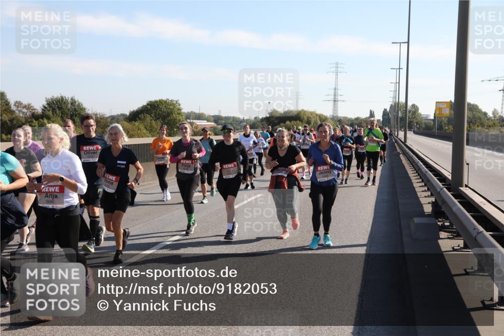 03.10.2025 - Köhlbrandbrückenlauf Yannick Fuchs http://msf.ph/oto/9182053 03.10.2025 11:24:17 Position 3 5680 meine-sportfotos.de