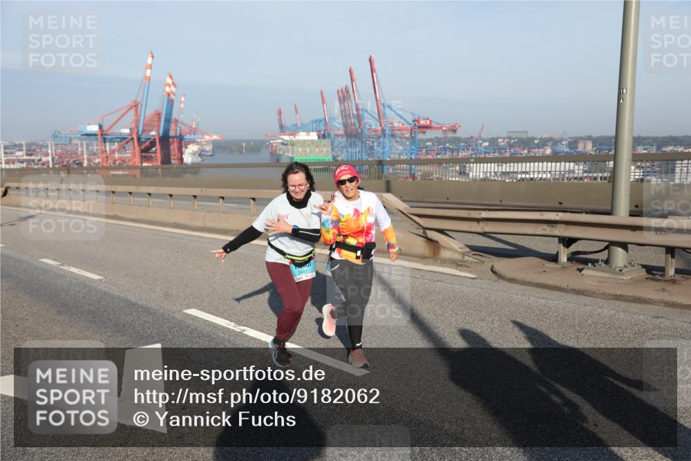 03.10.2025 - Köhlbrandbrückenlauf Yannick Fuchs http://msf.ph/oto/9182062 03.10.2025 08:58:57 Position 2 361, 2441, 118 meine-sportfotos.de