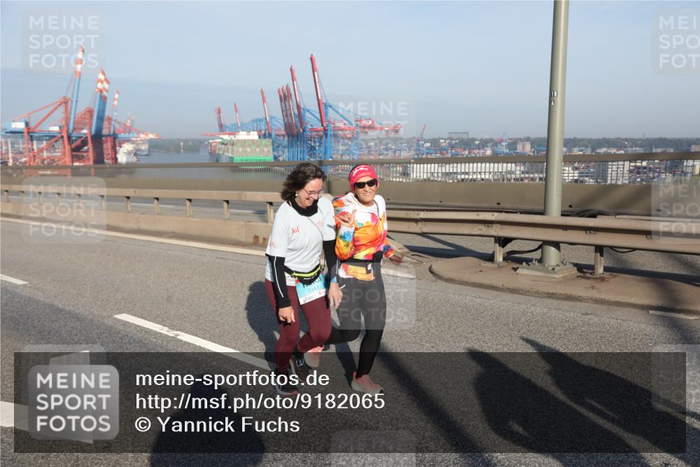 03.10.2025 - Köhlbrandbrückenlauf Yannick Fuchs http://msf.ph/oto/9182065 03.10.2025 08:58:57 Position 2 361, 18, 14 meine-sportfotos.de