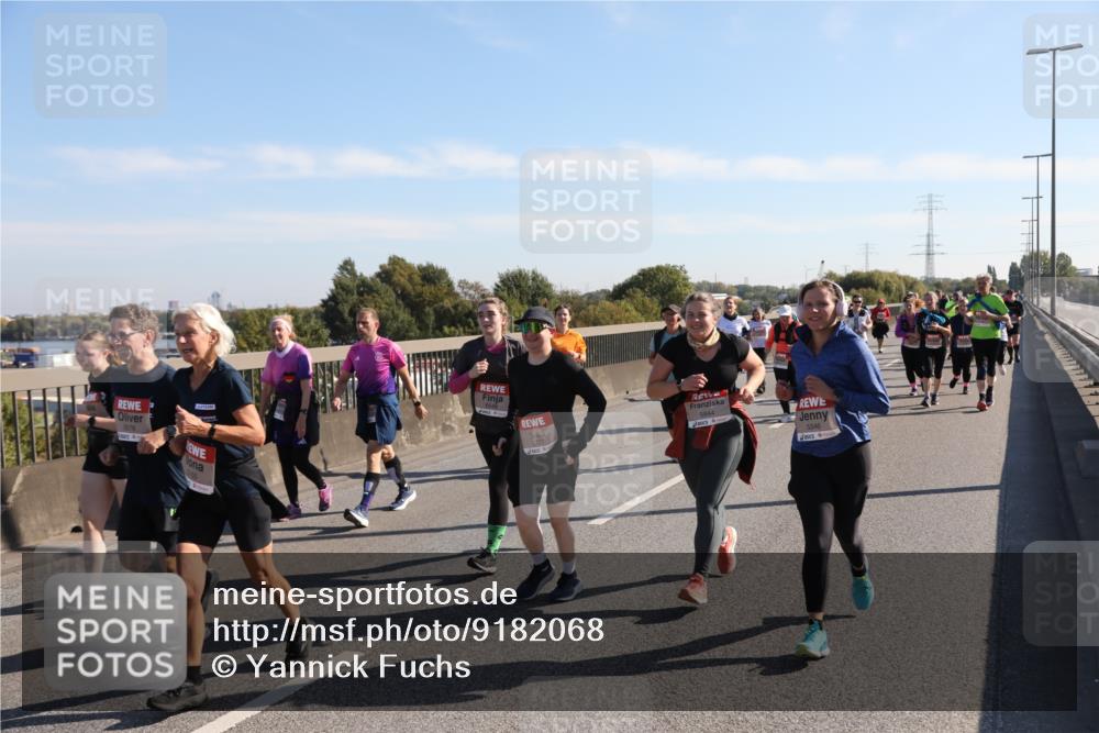 03.10.2025 - Köhlbrandbrückenlauf Yannick Fuchs http://msf.ph/oto/9182068 03.10.2025 11:24:19 Position 3 5578, 5844, 6777, 5346 meine-sportfotos.de
