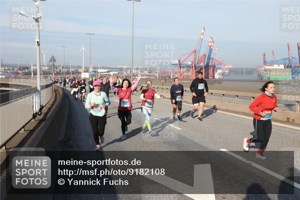 03.10.2025 - Köhlbrandbrückenlauf Yannick Fuchs http://msf.ph/oto/9182108 03.10.2025 08:59:07 Position 2 2359 meine-sportfotos.de