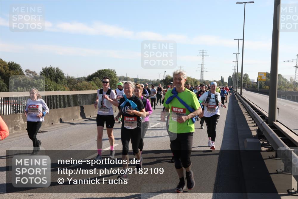 03.10.2025 - Köhlbrandbrückenlauf Yannick Fuchs http://msf.ph/oto/9182109 03.10.2025 11:24:23 Position 3 5121, 51 meine-sportfotos.de