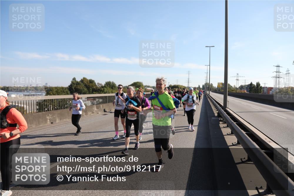 03.10.2025 - Köhlbrandbrückenlauf Yannick Fuchs http://msf.ph/oto/9182117 03.10.2025 11:24:24 Position 3  meine-sportfotos.de