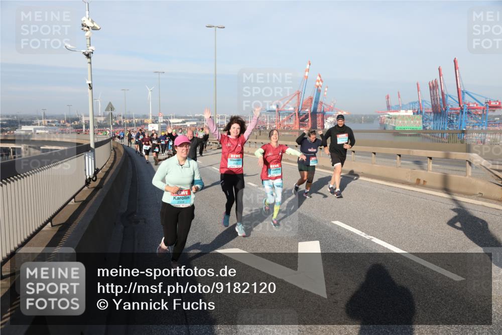 03.10.2025 - Köhlbrandbrückenlauf Yannick Fuchs http://msf.ph/oto/9182120 03.10.2025 08:59:08 Position 2 2359 meine-sportfotos.de