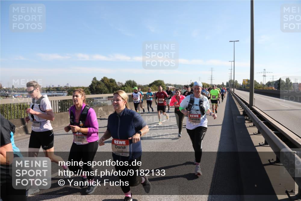 03.10.2025 - Köhlbrandbrückenlauf Yannick Fuchs http://msf.ph/oto/9182133 03.10.2025 11:24:25 Position 3 273, 0, 5187, 5318 meine-sportfotos.de