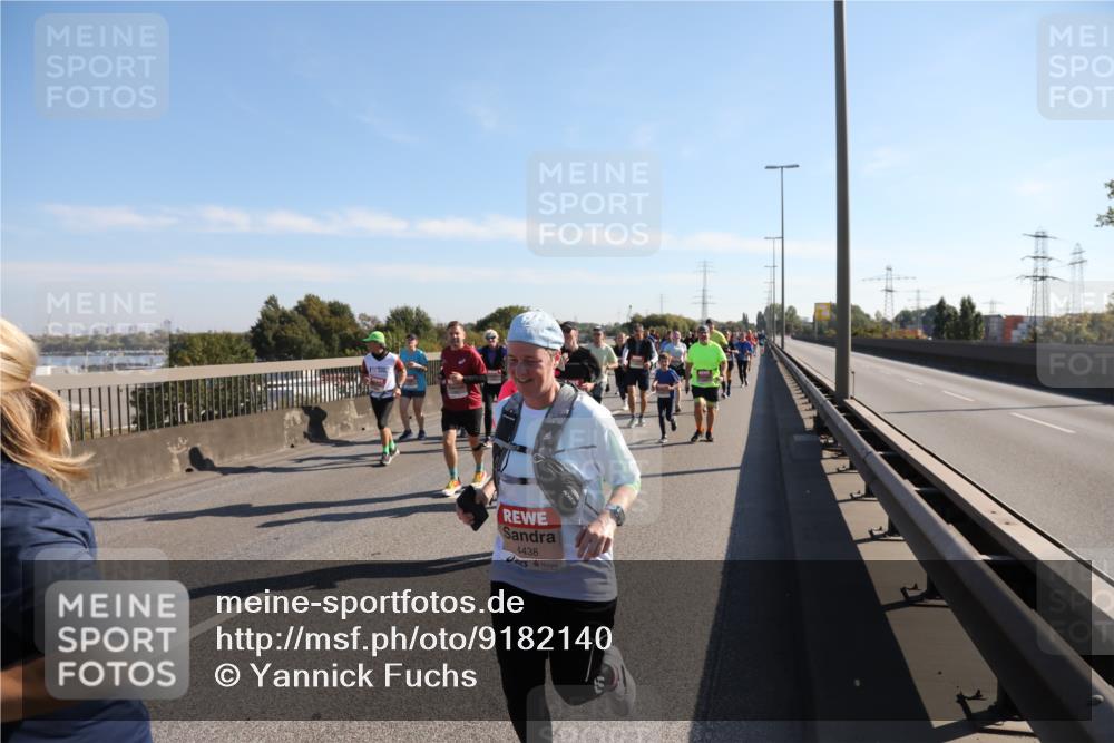 03.10.2025 - Köhlbrandbrückenlauf Yannick Fuchs http://msf.ph/oto/9182140 03.10.2025 11:24:26 Position 3 4438 meine-sportfotos.de