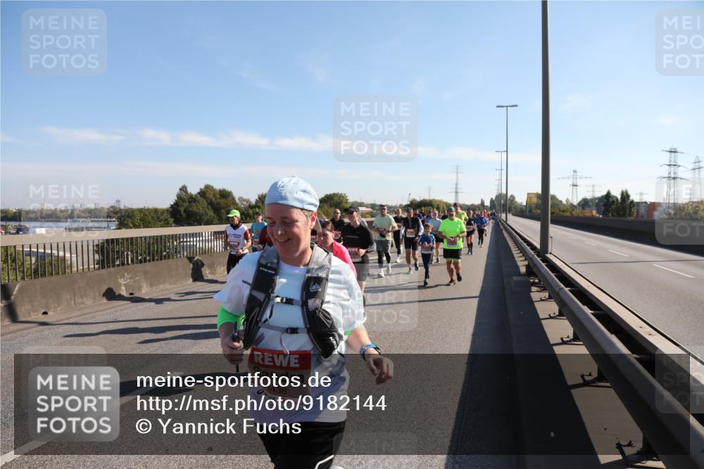 03.10.2025 - Köhlbrandbrückenlauf Yannick Fuchs http://msf.ph/oto/9182144 03.10.2025 11:24:26 Position 3 4438 meine-sportfotos.de