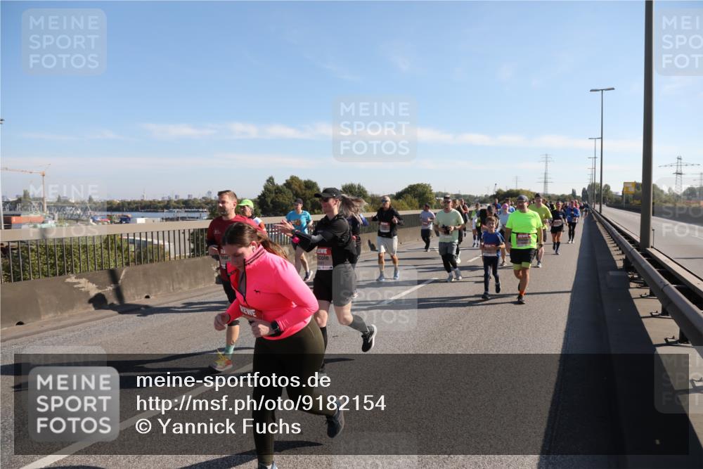 03.10.2025 - Köhlbrandbrückenlauf Yannick Fuchs http://msf.ph/oto/9182154 03.10.2025 11:24:27 Position 3  meine-sportfotos.de