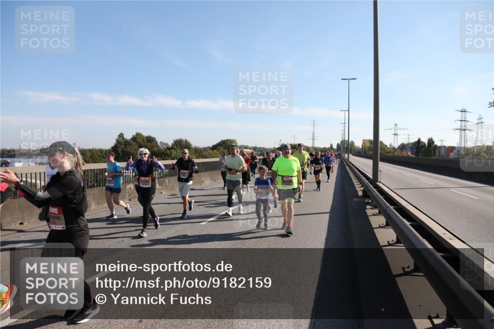 03.10.2025 - Köhlbrandbrückenlauf Yannick Fuchs http://msf.ph/oto/9182159 03.10.2025 11:24:27 Position 3 1680 meine-sportfotos.de