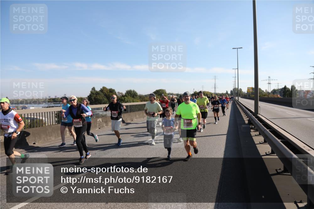 03.10.2025 - Köhlbrandbrückenlauf Yannick Fuchs http://msf.ph/oto/9182167 03.10.2025 11:24:28 Position 3  meine-sportfotos.de