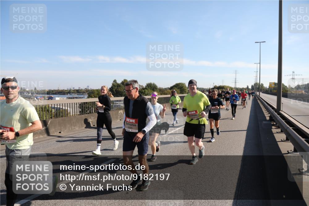 03.10.2025 - Köhlbrandbrückenlauf Yannick Fuchs http://msf.ph/oto/9182197 03.10.2025 11:24:30 Position 3 6695 meine-sportfotos.de