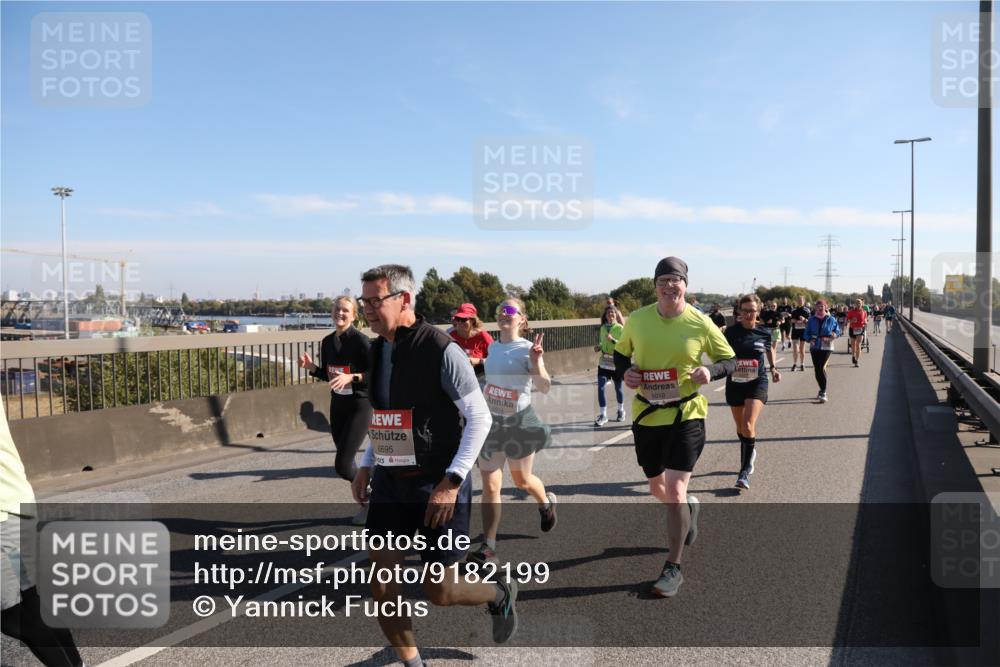 03.10.2025 - Köhlbrandbrückenlauf Yannick Fuchs http://msf.ph/oto/9182199 03.10.2025 11:24:31 Position 3 6695, 5010 meine-sportfotos.de
