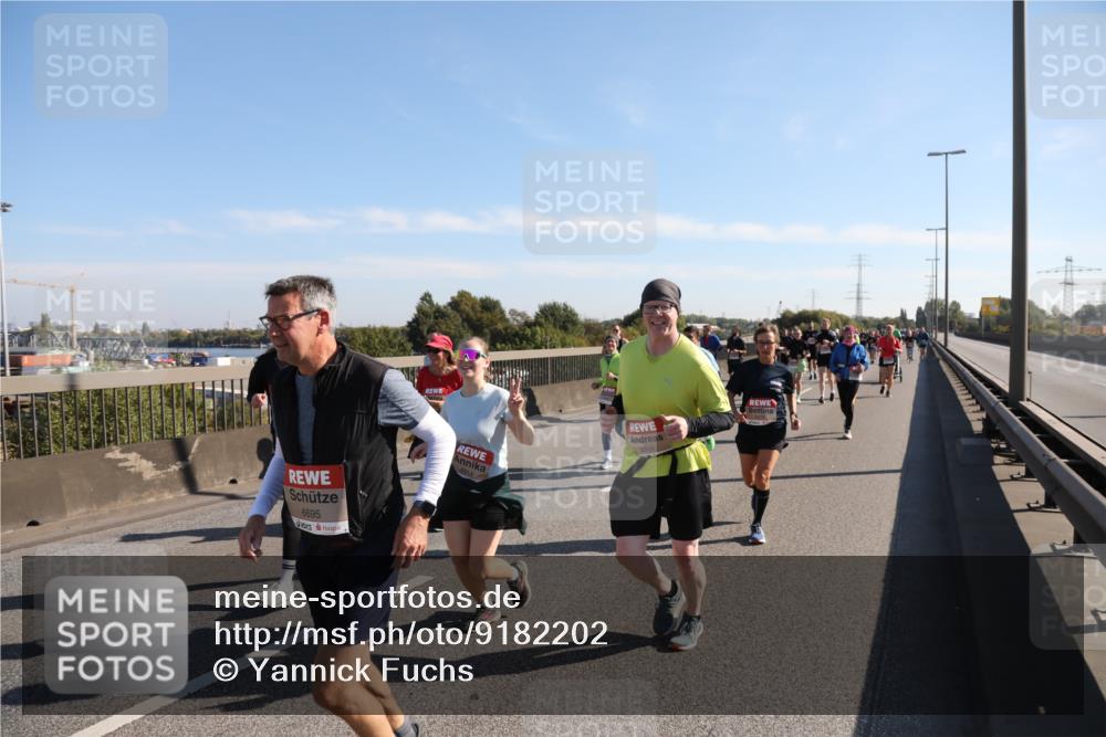 03.10.2025 - Köhlbrandbrückenlauf Yannick Fuchs http://msf.ph/oto/9182202 03.10.2025 11:24:31 Position 3 6695, 5010 meine-sportfotos.de