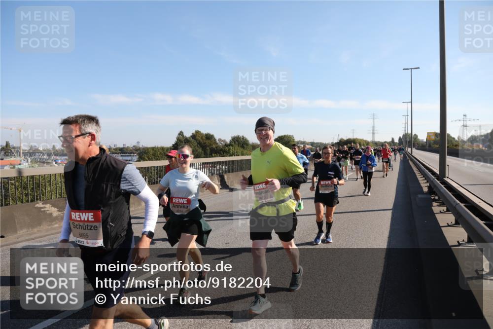 03.10.2025 - Köhlbrandbrückenlauf Yannick Fuchs http://msf.ph/oto/9182204 03.10.2025 11:24:31 Position 3 6695, 5010 meine-sportfotos.de