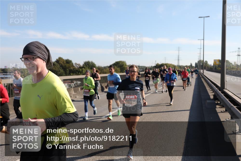 03.10.2025 - Köhlbrandbrückenlauf Yannick Fuchs http://msf.ph/oto/9182211 03.10.2025 11:24:31 Position 3 501, 5577 meine-sportfotos.de
