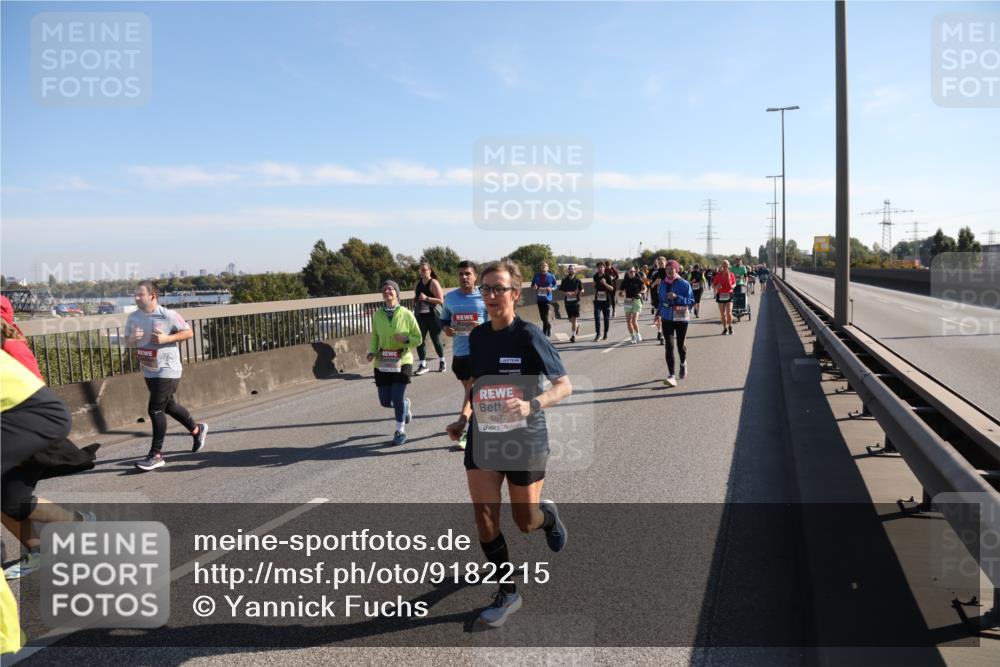 03.10.2025 - Köhlbrandbrückenlauf Yannick Fuchs http://msf.ph/oto/9182215 03.10.2025 11:24:32 Position 3 5577 meine-sportfotos.de