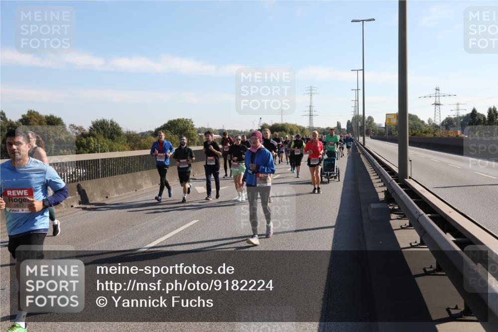 03.10.2025 - Köhlbrandbrückenlauf Yannick Fuchs http://msf.ph/oto/9182224 03.10.2025 11:24:33 Position 3 5817 meine-sportfotos.de